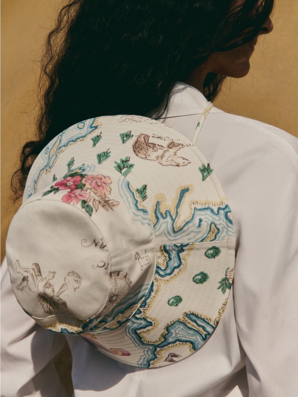 NWT Sézane INOUI Editions Bob Hat